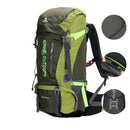 mochila cargueira impermeável verde 65L com capa de chuva